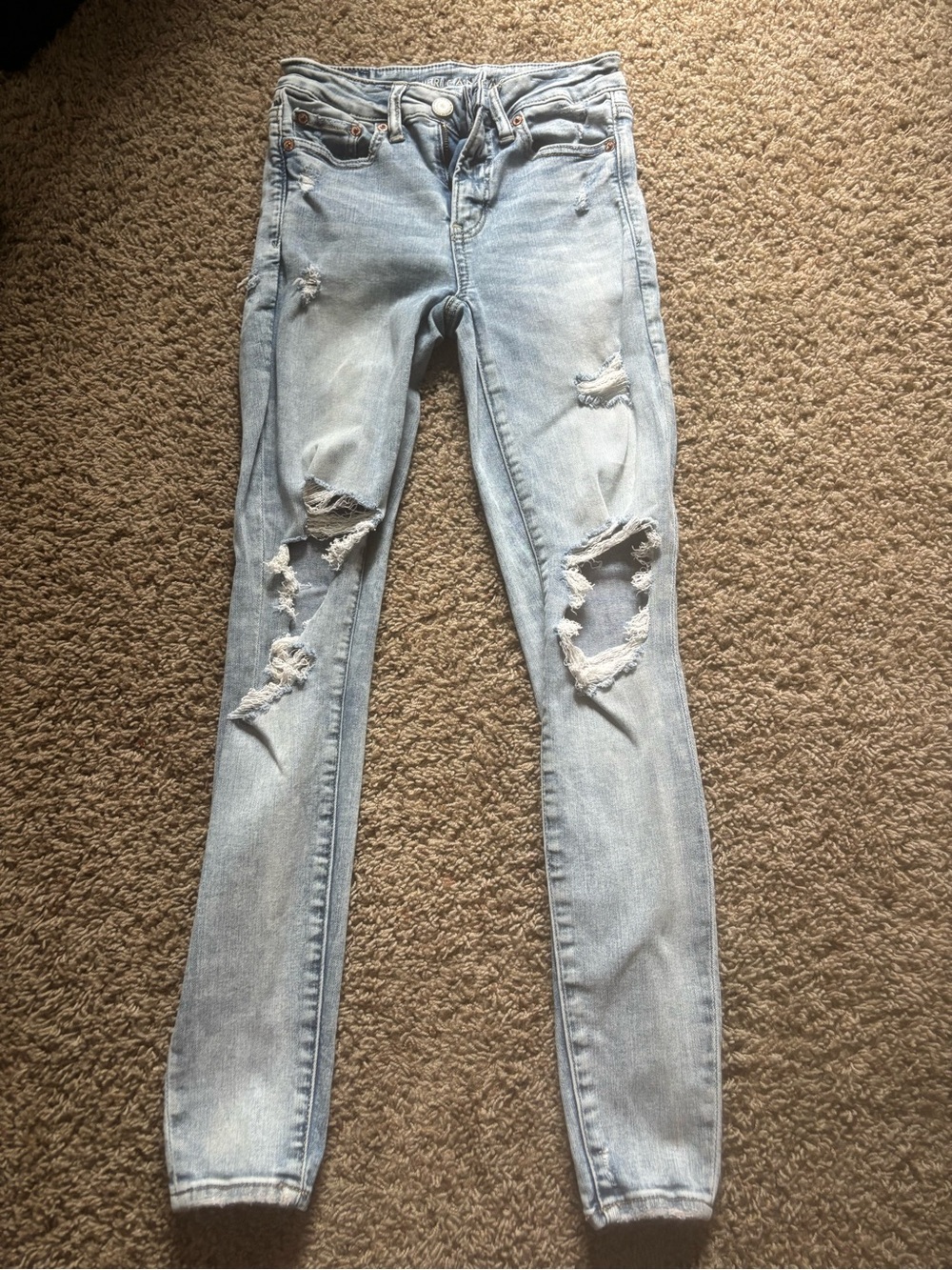 American Eagle Outfitters Light Blue Ripped Skinny Jeans